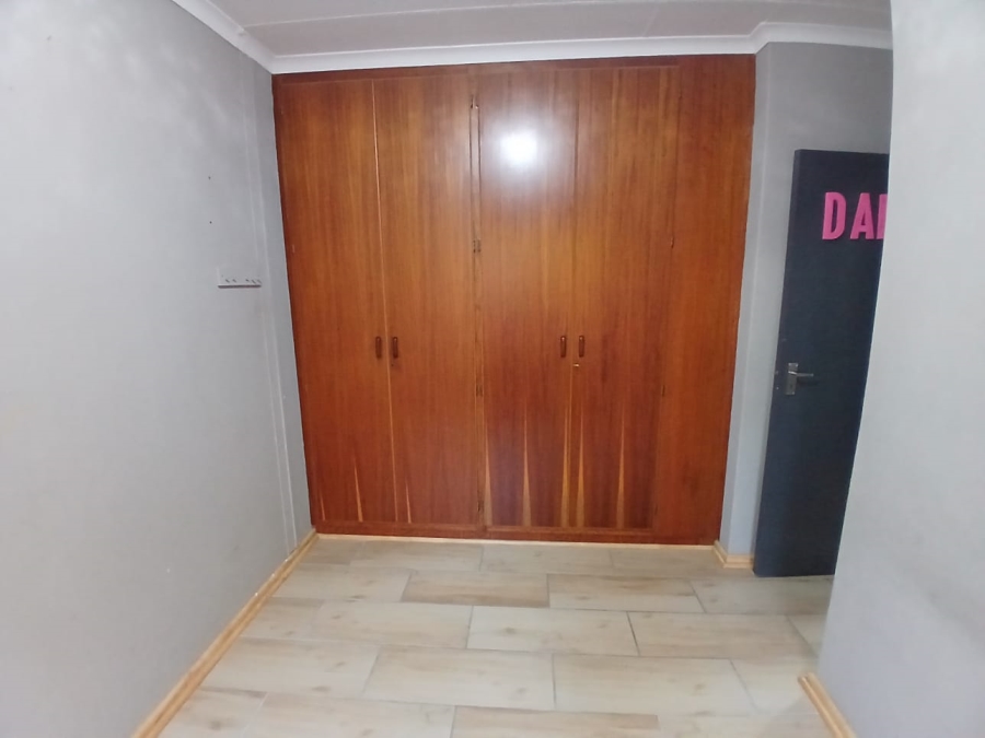 To Let 3 Bedroom Property for Rent in Hospitaalpark Free State